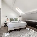 Διαμέρισμα A42#republique # Marais # 3bedrooms # Paris03 # Ac Παρίσι