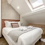 Διαμέρισμα A42#republique # Marais # 3bedrooms # Paris03 # Ac