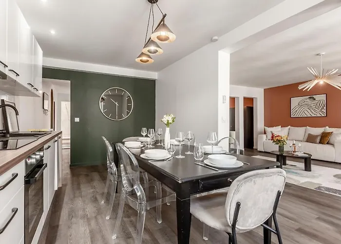 Апартаменты A42#republique # Marais # 3bedrooms # Paris03 # Ac *